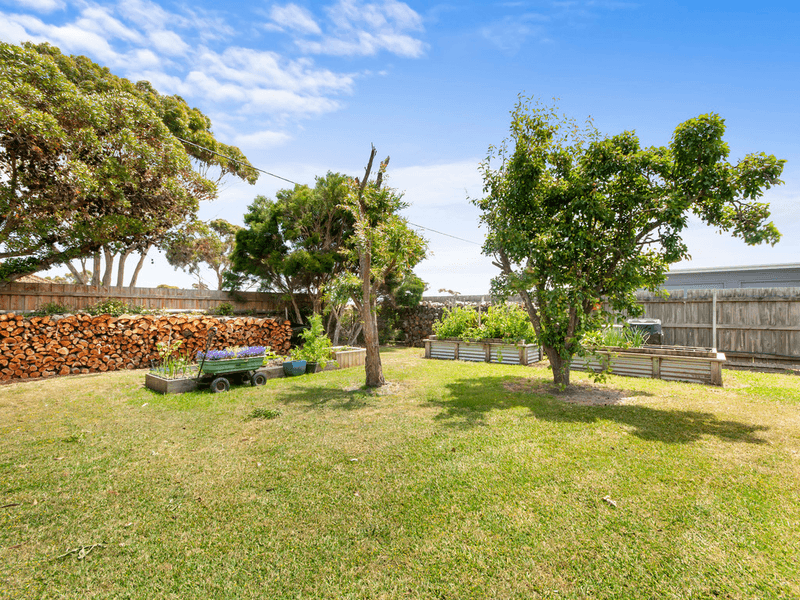 14 Nelson Street, PORT ALBERT, VIC 3971