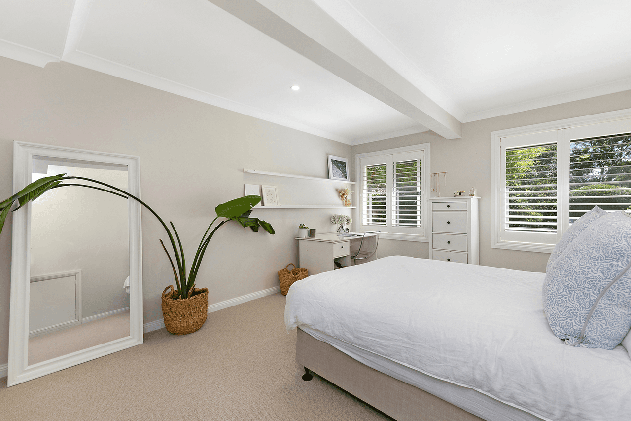 12 Yarrara Road, PYMBLE, NSW 2073