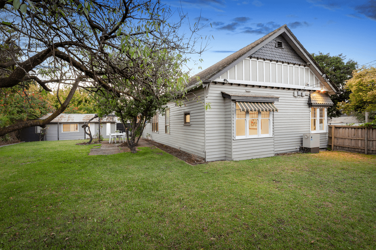 11 Kooringa Road, CARNEGIE, VIC 3163