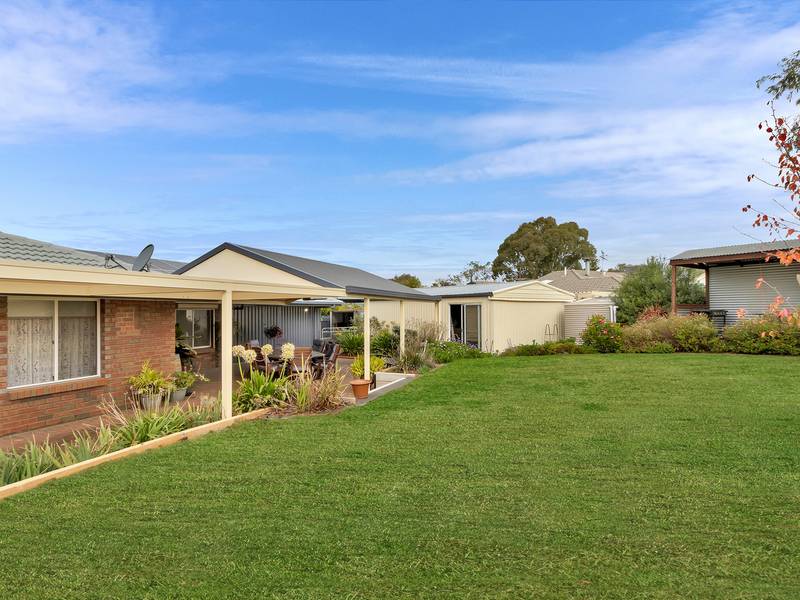 140 Main North Road, WILLASTON, SA 5118
