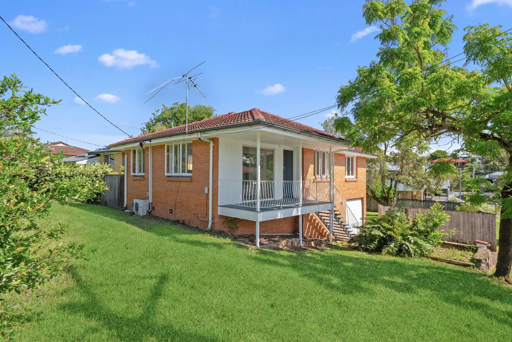 29 Derrima Crescent, FERNY HILLS, QLD 4055
