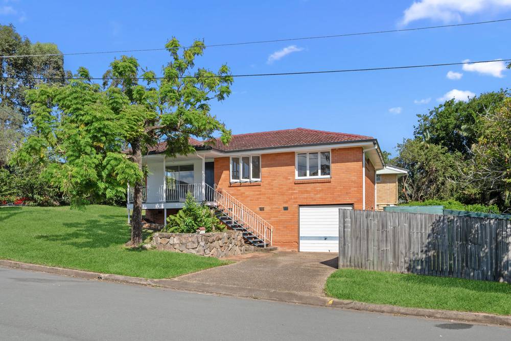 29 Derrima Crescent, FERNY HILLS, QLD 4055