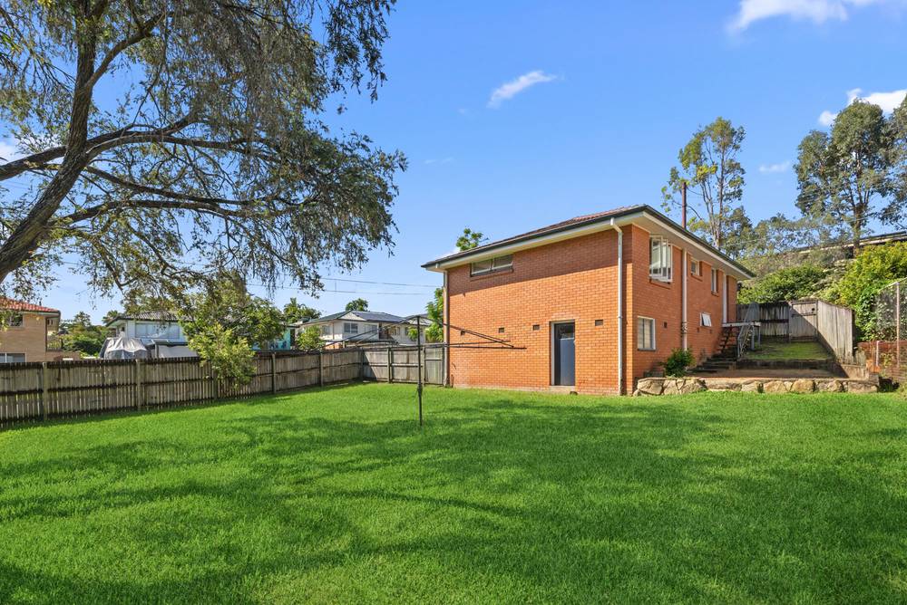29 Derrima Crescent, FERNY HILLS, QLD 4055