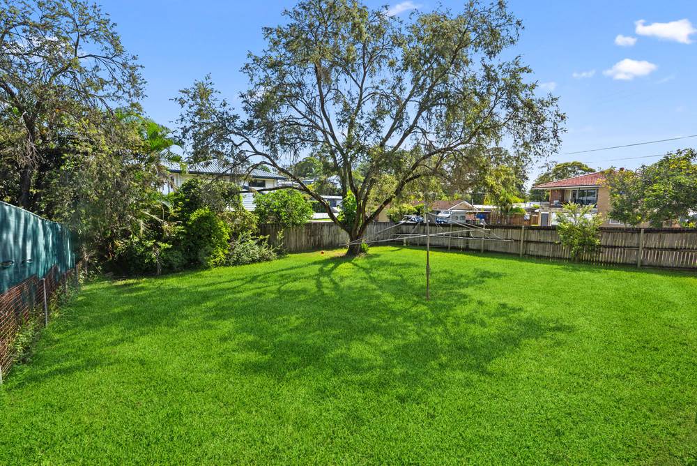 29 Derrima Crescent, FERNY HILLS, QLD 4055