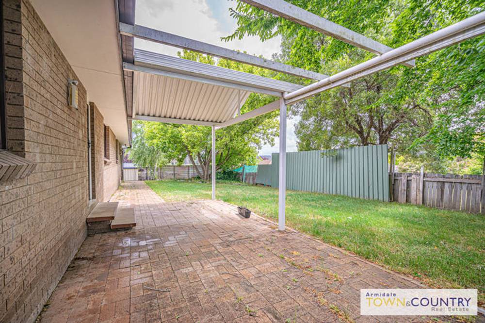 3 Verna Close, ARMIDALE, NSW 2350