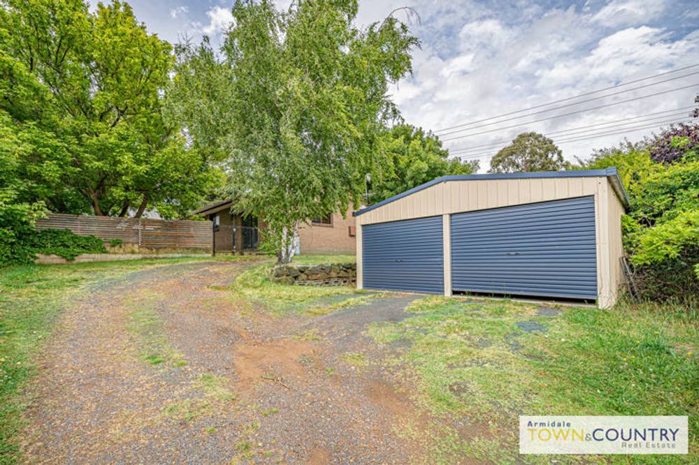 3 Verna Close, ARMIDALE, NSW 2350