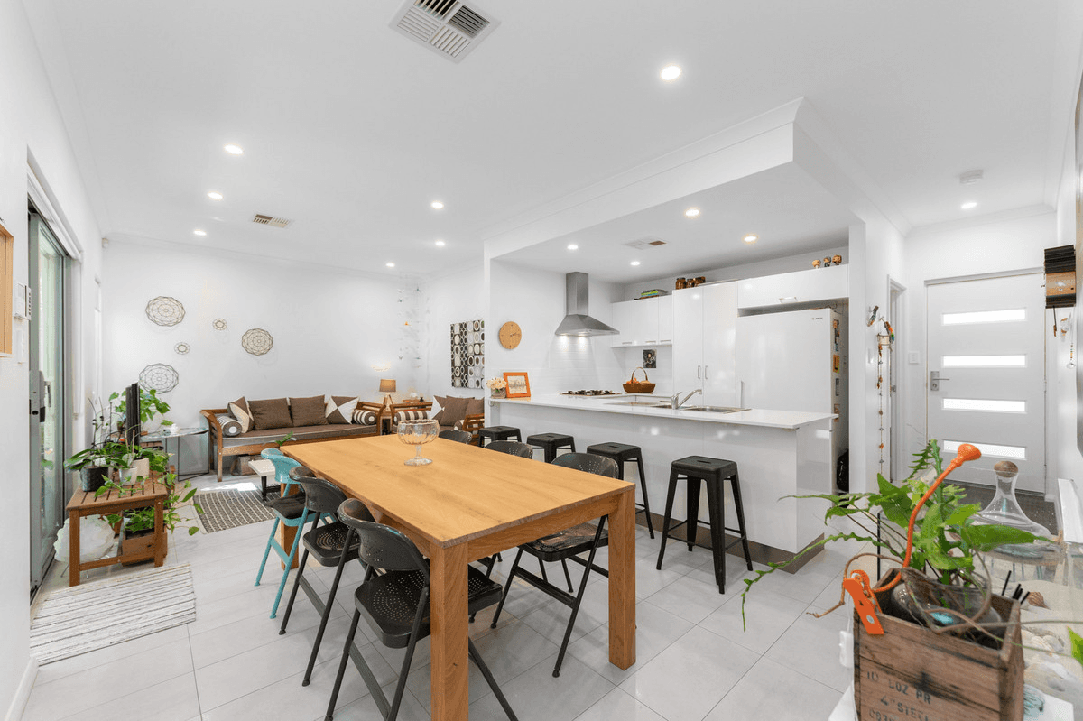 24B Myimbar Way, Nollamara, WA 6061