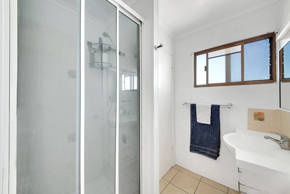 9 Pacific Avenue, Tannum Sands, QLD 4680