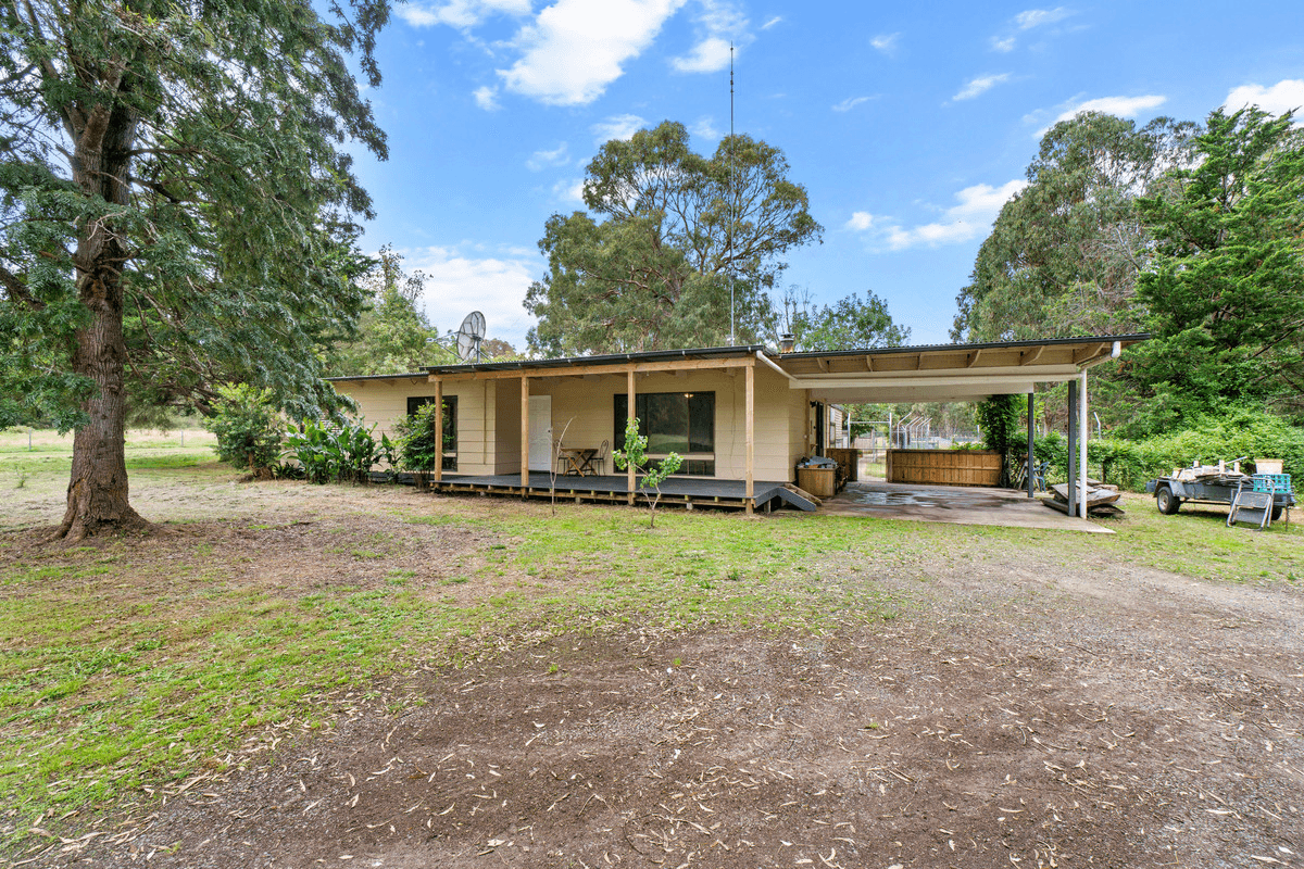 400 Fernbank Glenaladale Road, Fernbank, VIC 3864