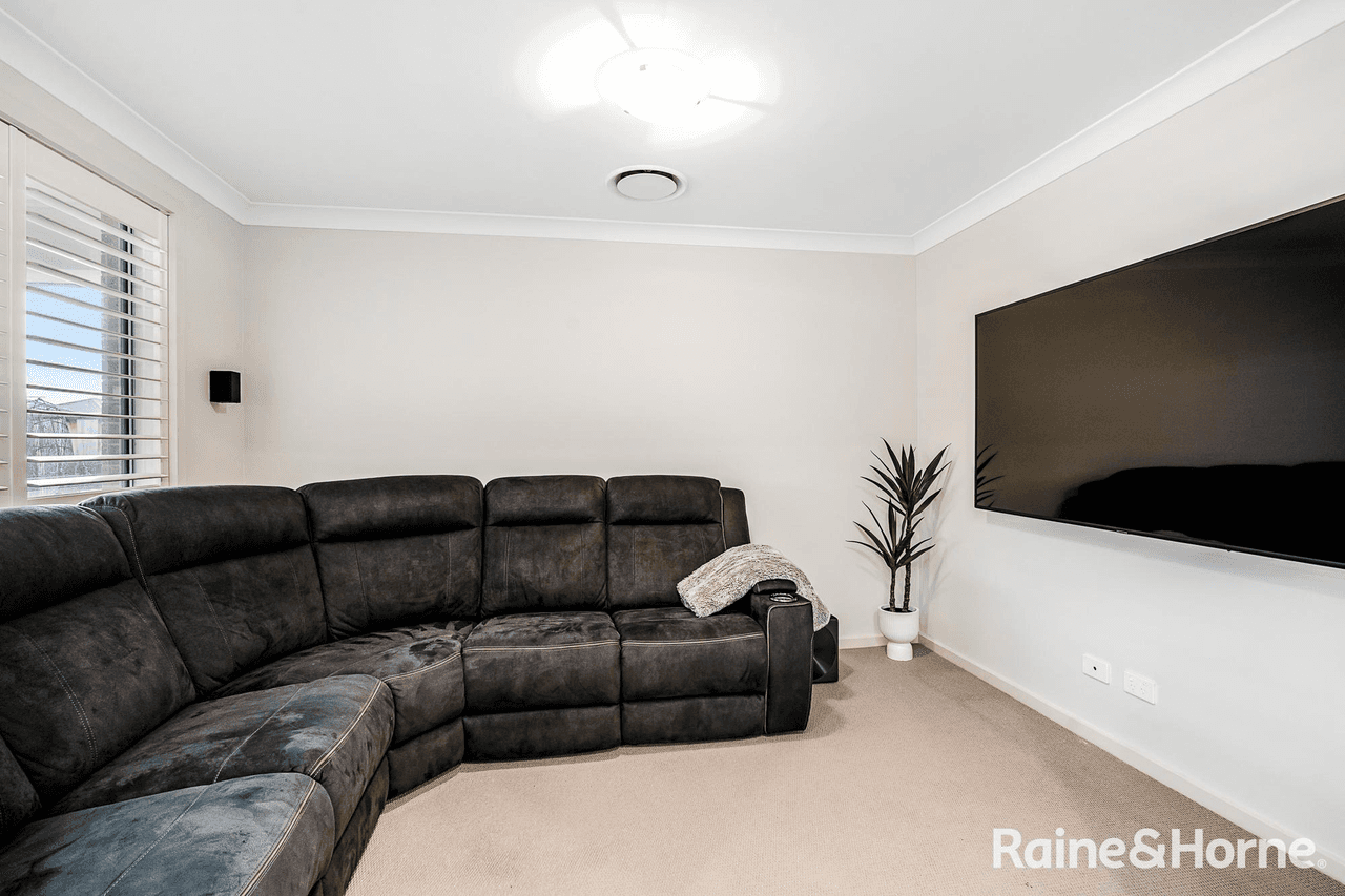 28 Corona Street, BOX HILL, NSW 2765