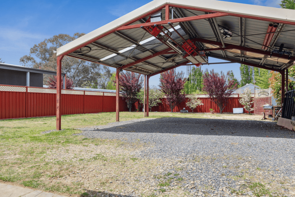 15a Kiparra Drive, Berridale, NSW 2628