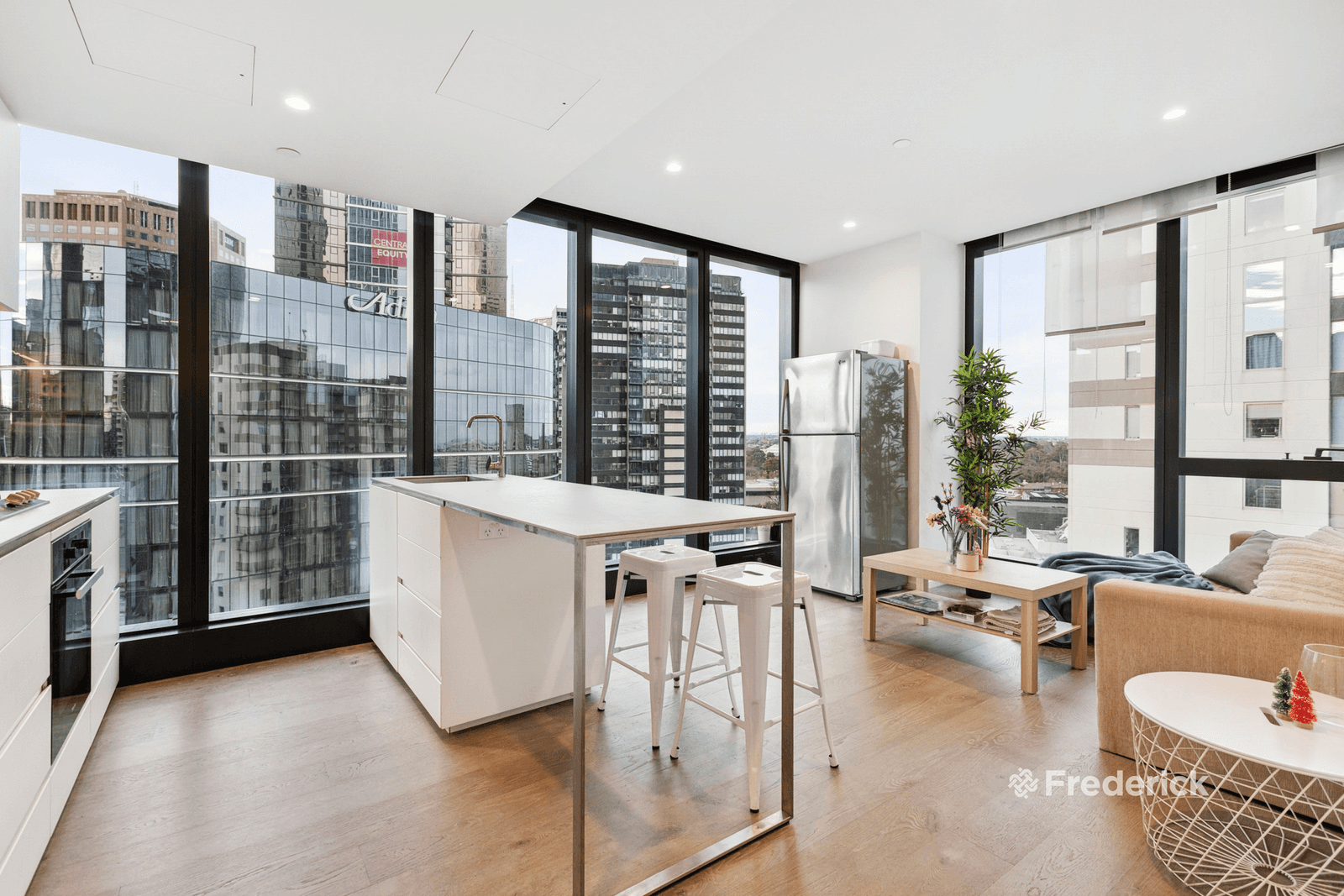 1807/70 Southbank Boulevard, Southbank, VIC 3006