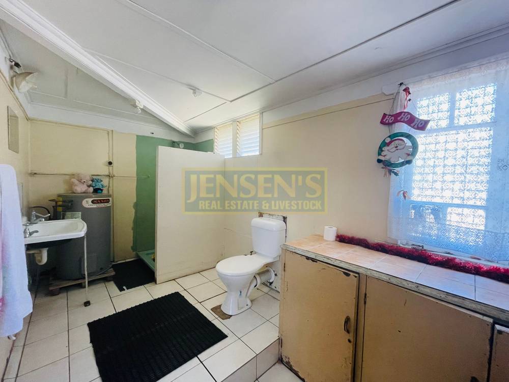 30 Ryan Street, CHARTERS TOWERS CITY, QLD 4820
