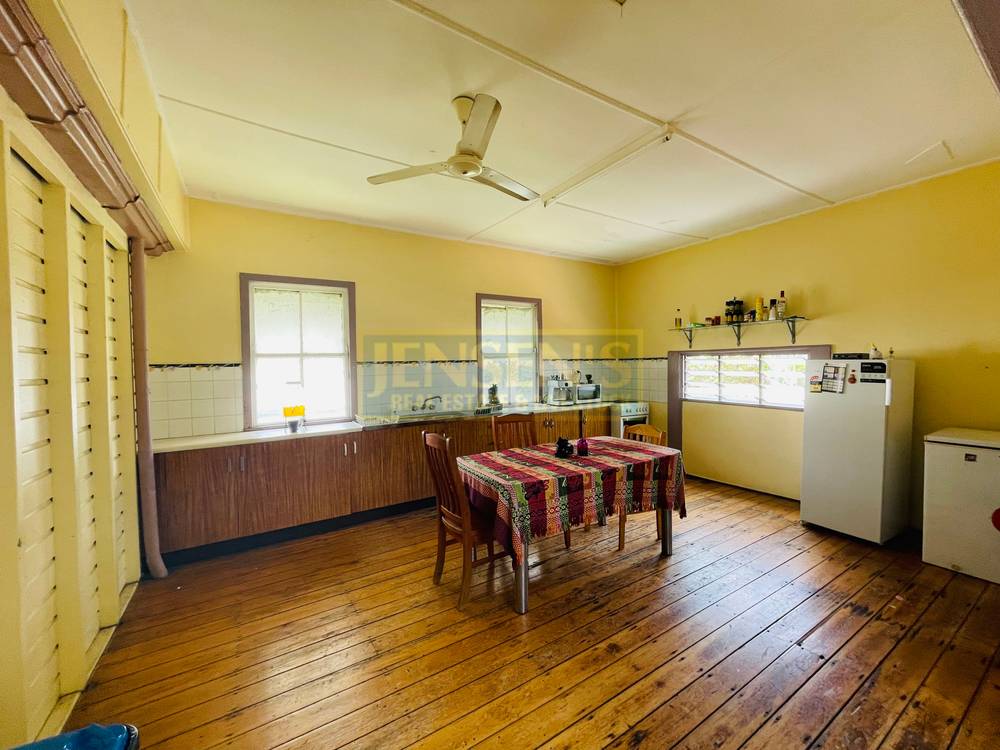 30 Ryan Street, CHARTERS TOWERS CITY, QLD 4820