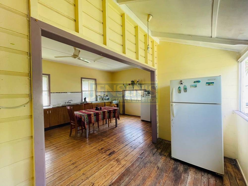 30 Ryan Street, CHARTERS TOWERS CITY, QLD 4820