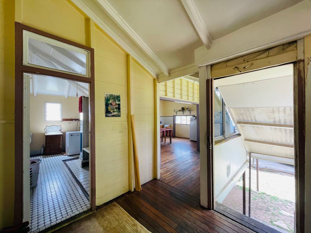 30 Ryan Street, CHARTERS TOWERS CITY, QLD 4820