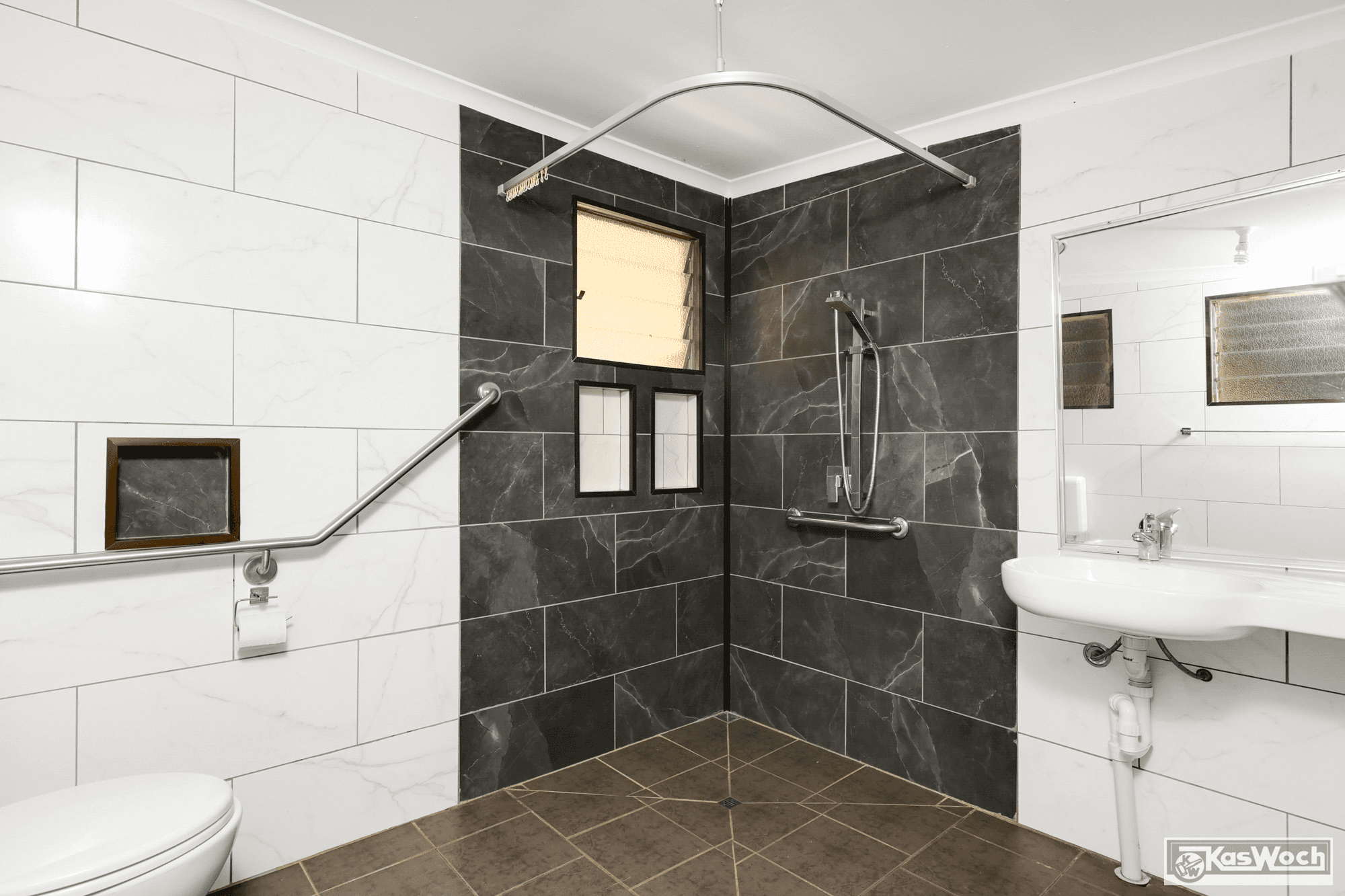 15 George Street, WOWAN, QLD 4702
