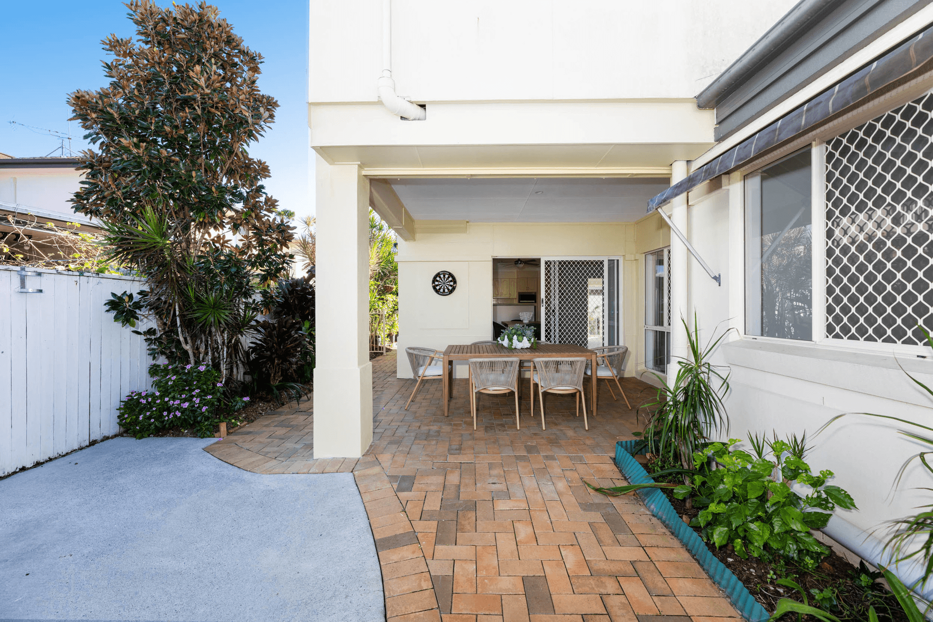 3 Maldives Way, Burleigh Waters, QLD 4220