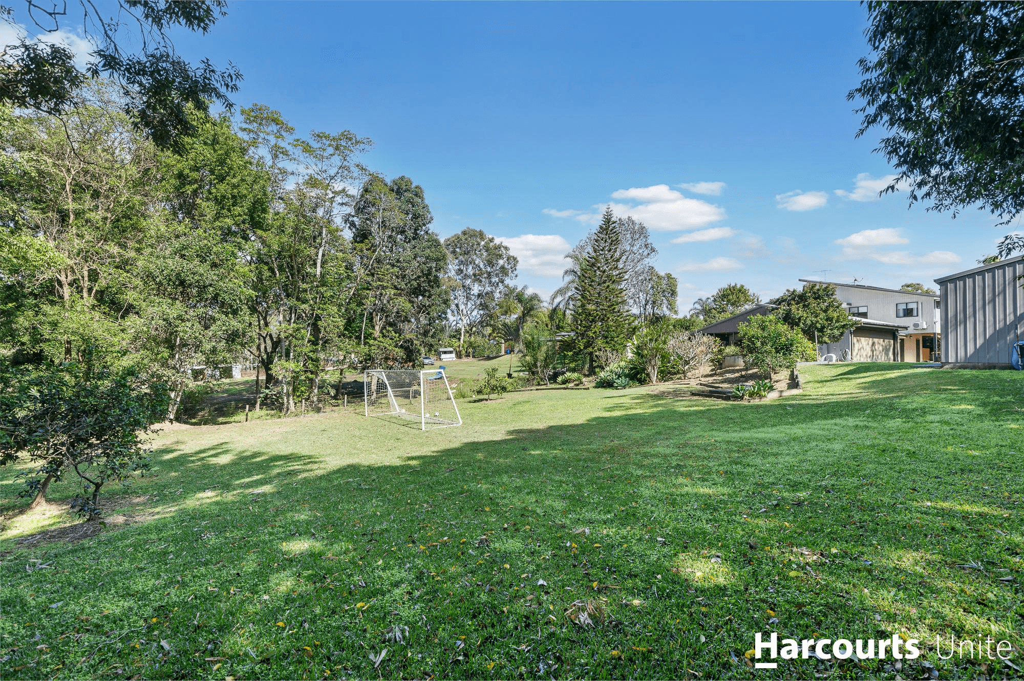 80 Hermitage Place, MORAYFIELD, QLD 4506