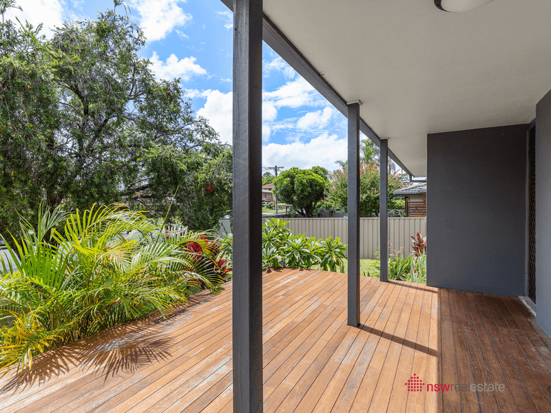 12 Gillibri Crescent, SAWTELL, NSW 2452