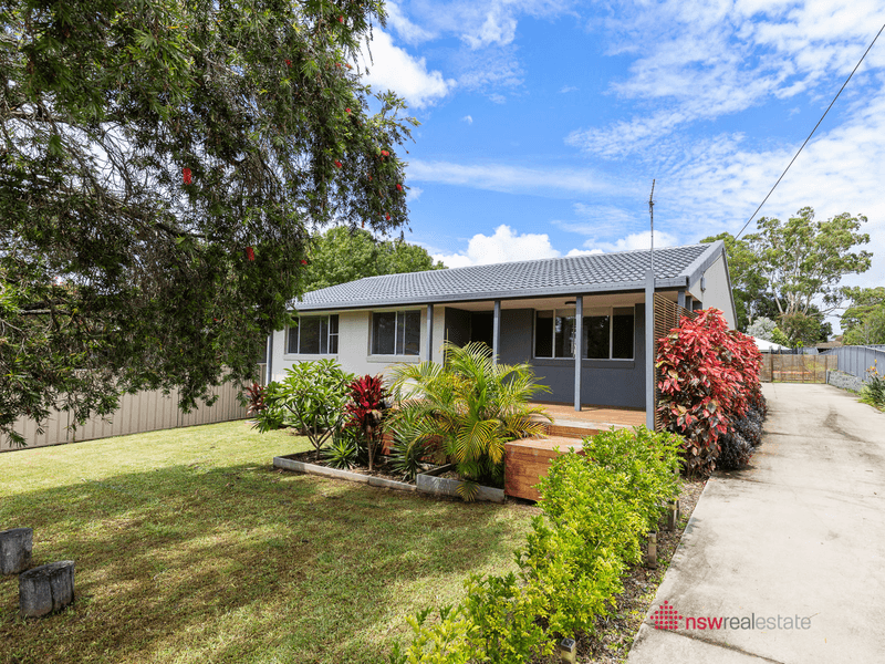 12 Gillibri Crescent, SAWTELL, NSW 2452