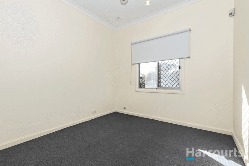 3 Curan Street, Coolbellup, WA 6163