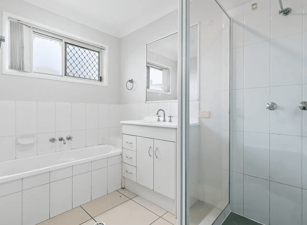 77 Fernbrook Dr, Morayfield, QLD 4506