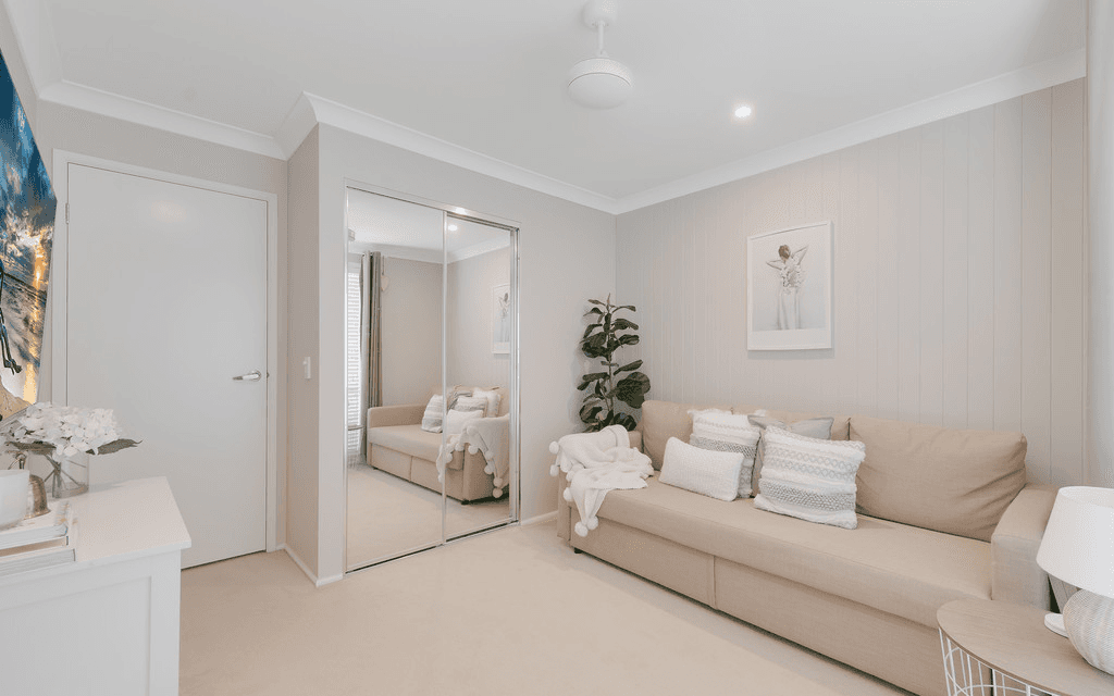 6 Tegel Street, SPRING FARM, NSW 2570