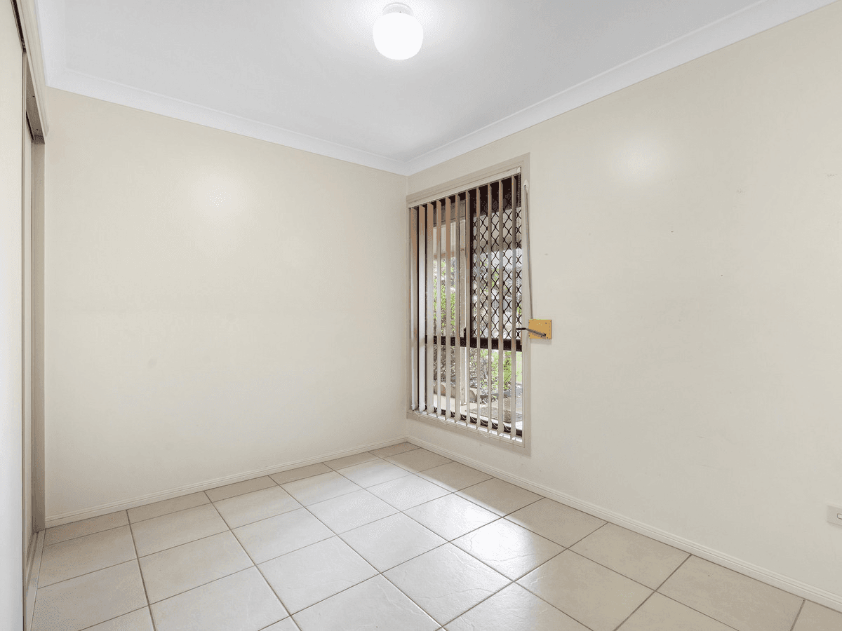 9 Regency Court, Strathpine, QLD 4500