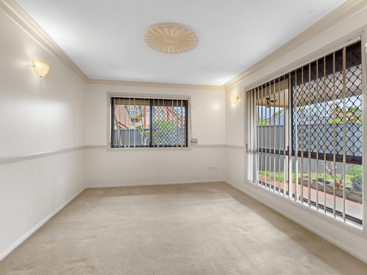 9 Regency Court, Strathpine, QLD 4500