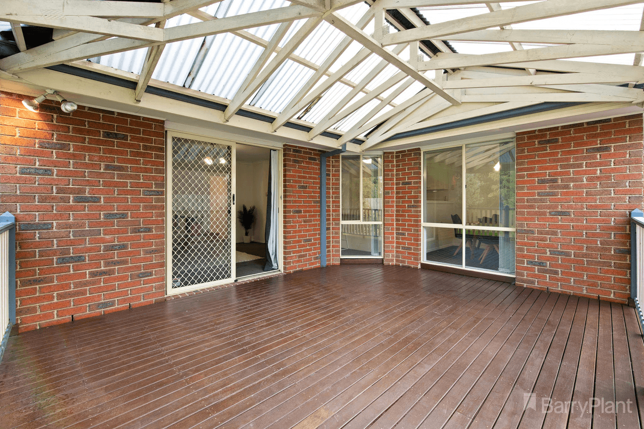 144 Sweeney Drive, Narre Warren, VIC 3805