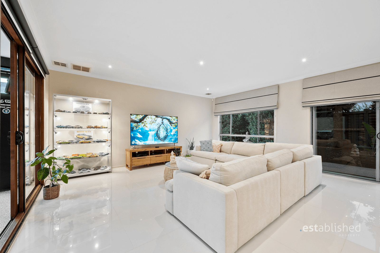 13 Alamanda Boulevard, POINT COOK, VIC 3030