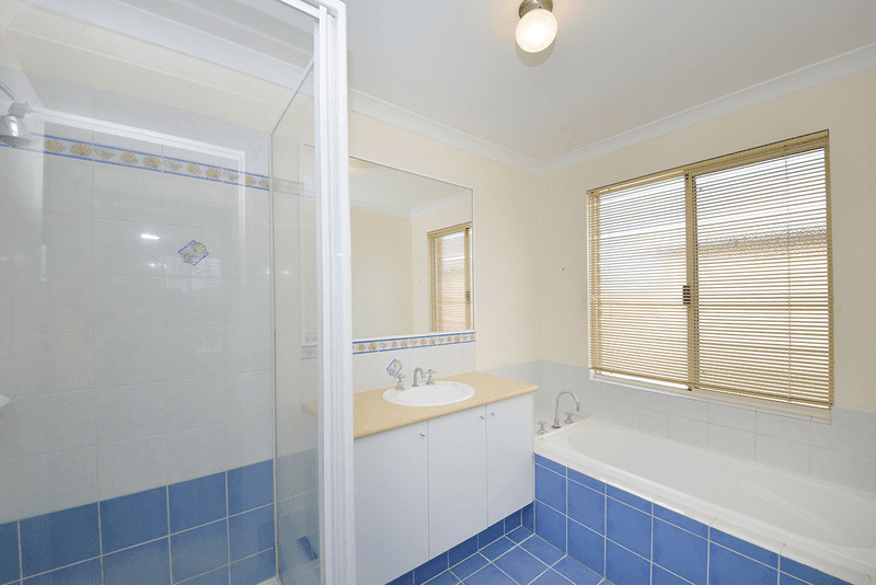 6 Halmstad Circle, Mindarie, WA 6030