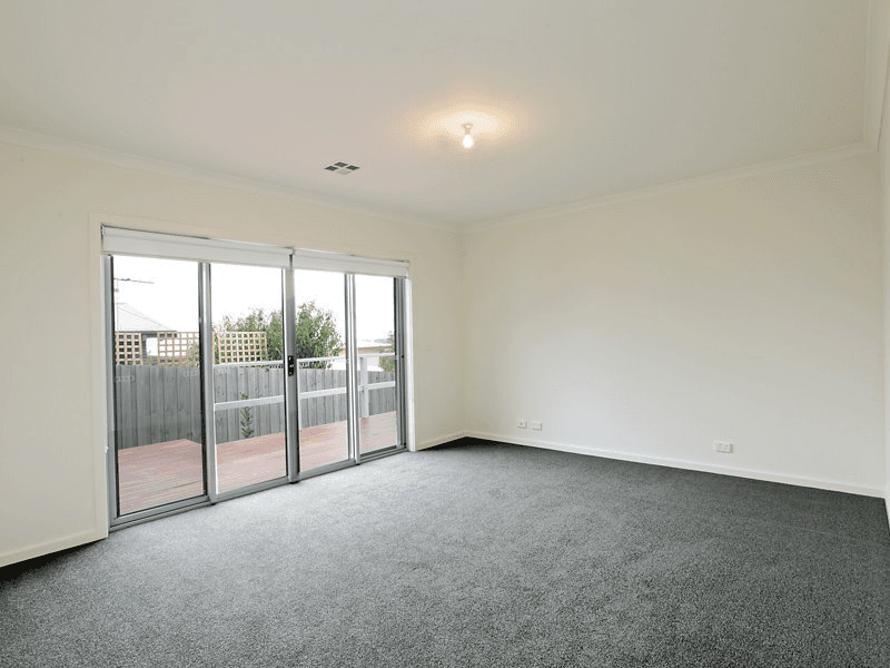 24B Exmoor Close, Highton, VIC 3216