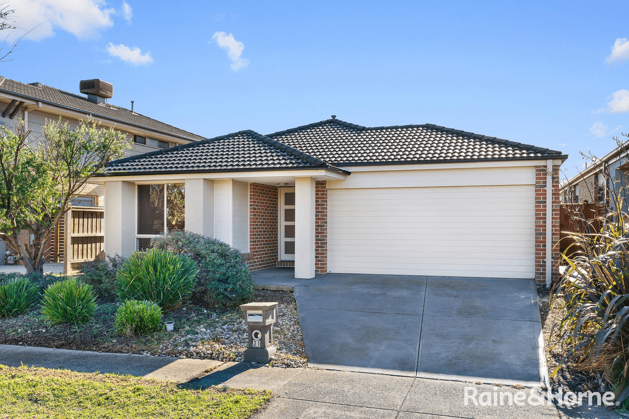 31 Waves Drive, POINT COOK, VIC 3030