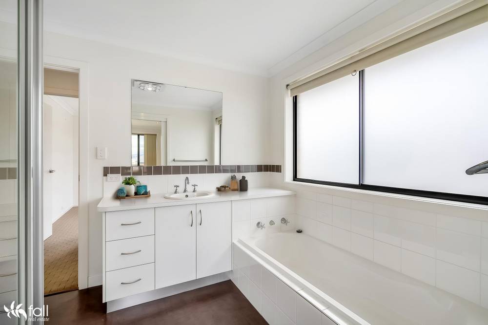 1/37 Nash Street, SORELL, TAS 7172