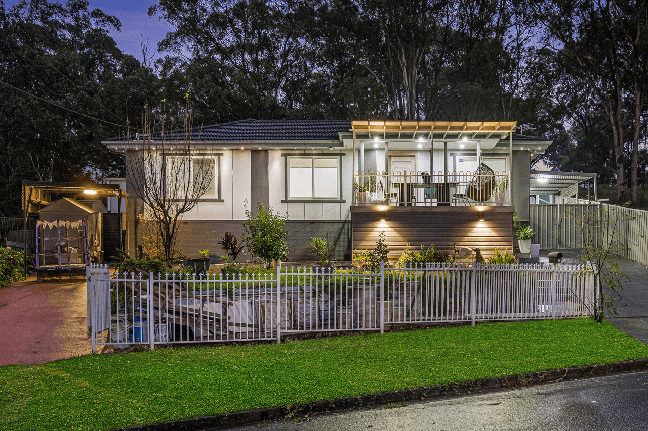 7 Warrigo Street, SADLEIR, NSW 2168