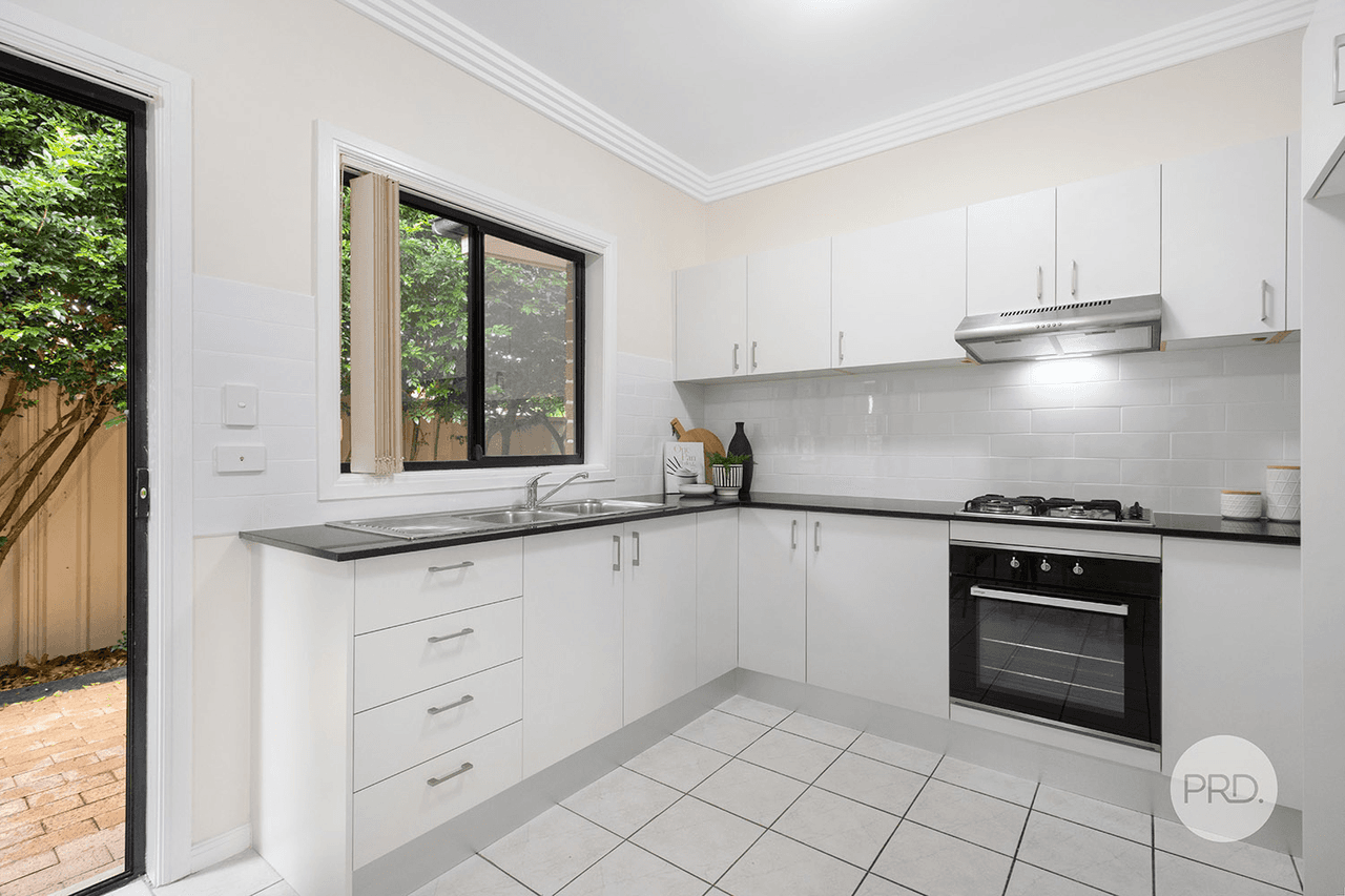 3/1 Park Street, PEAKHURST, NSW 2210