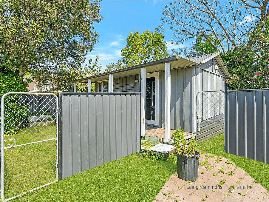 231 Brenan Street, Smithfield, NSW 2164