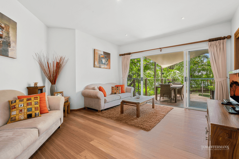 13 Antipodes Close, Castaways Beach, QLD 4567