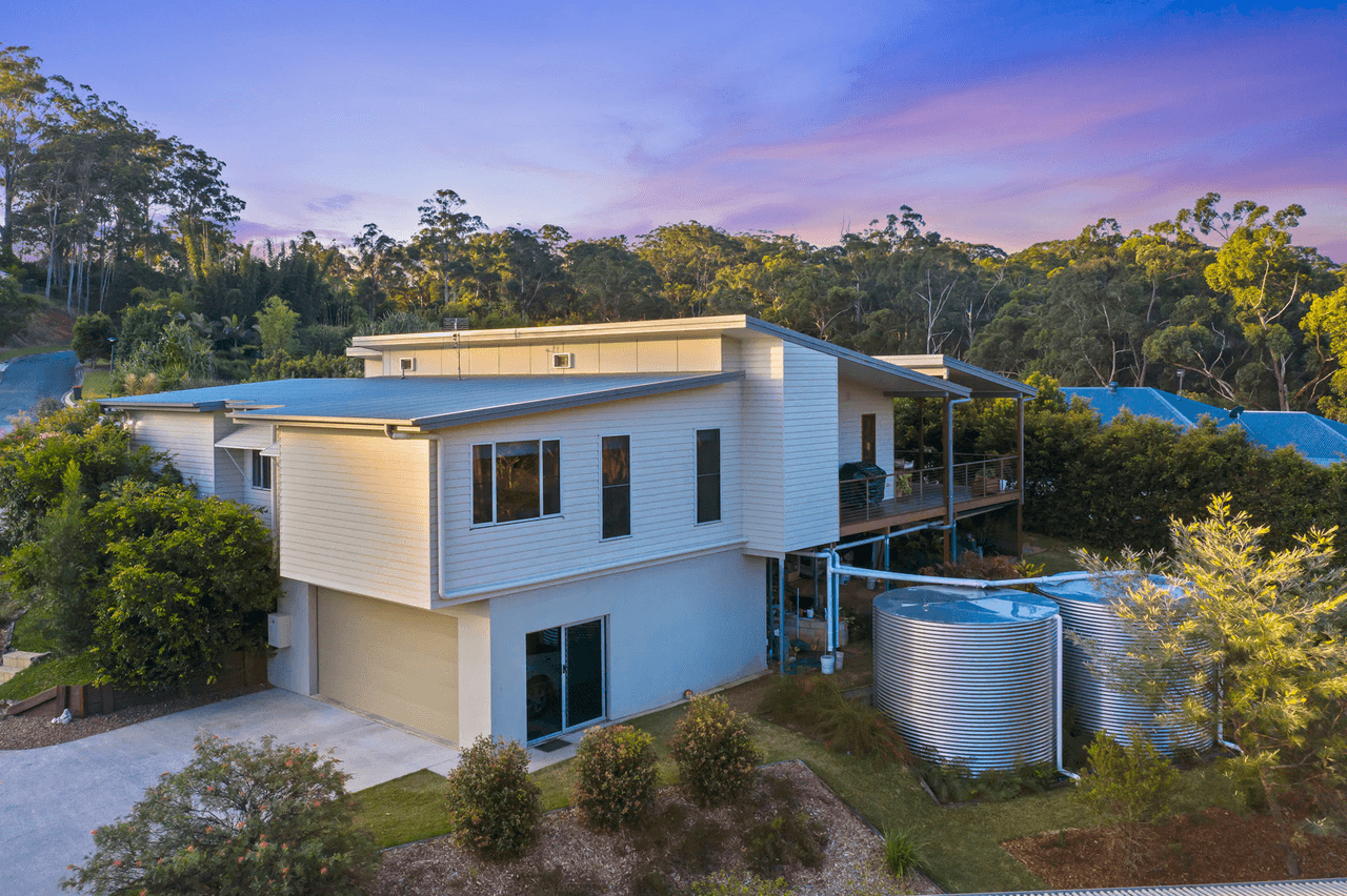 17 Coolwater Place, Rosemount, QLD 4560