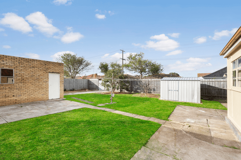 30 Elsey Road, Reservoir, VIC 3073