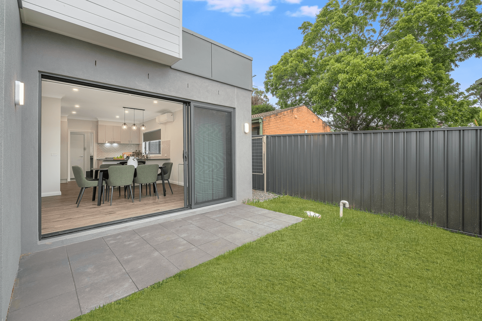 2/165 Teralba Road, Adamstown, NSW 2289