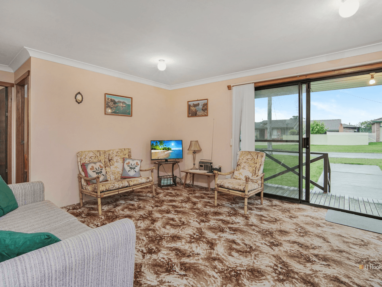 99 Waratah Crescent, SANCTUARY POINT, NSW 2540