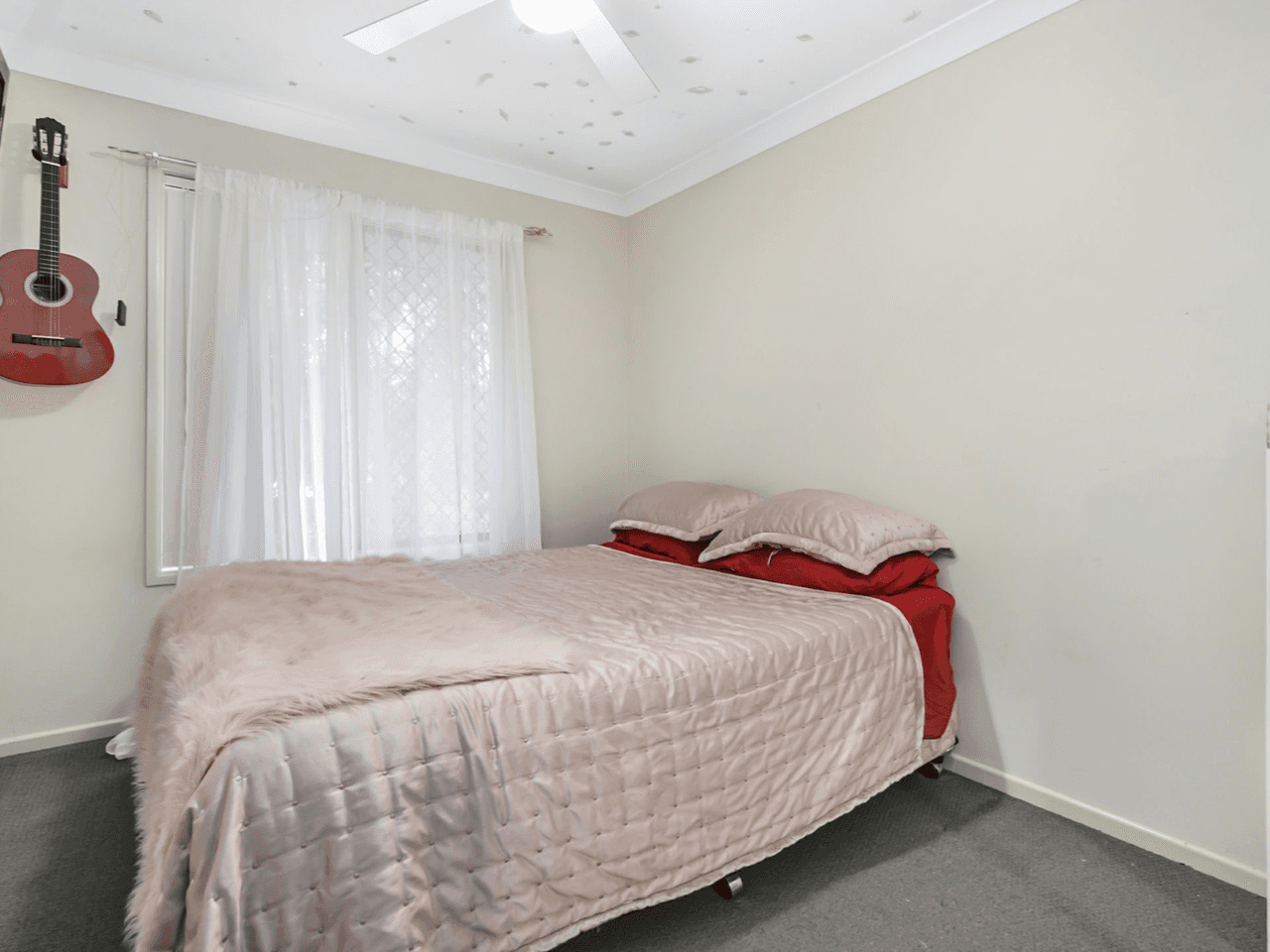 4 Ulagree Street, WYNNUM WEST, QLD 4178