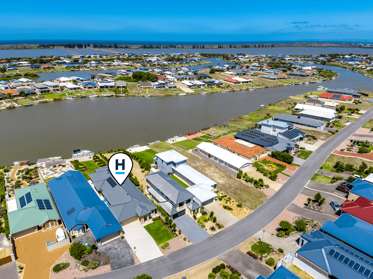 63 Britannia Parade, HINDMARSH ISLAND, SA 5214