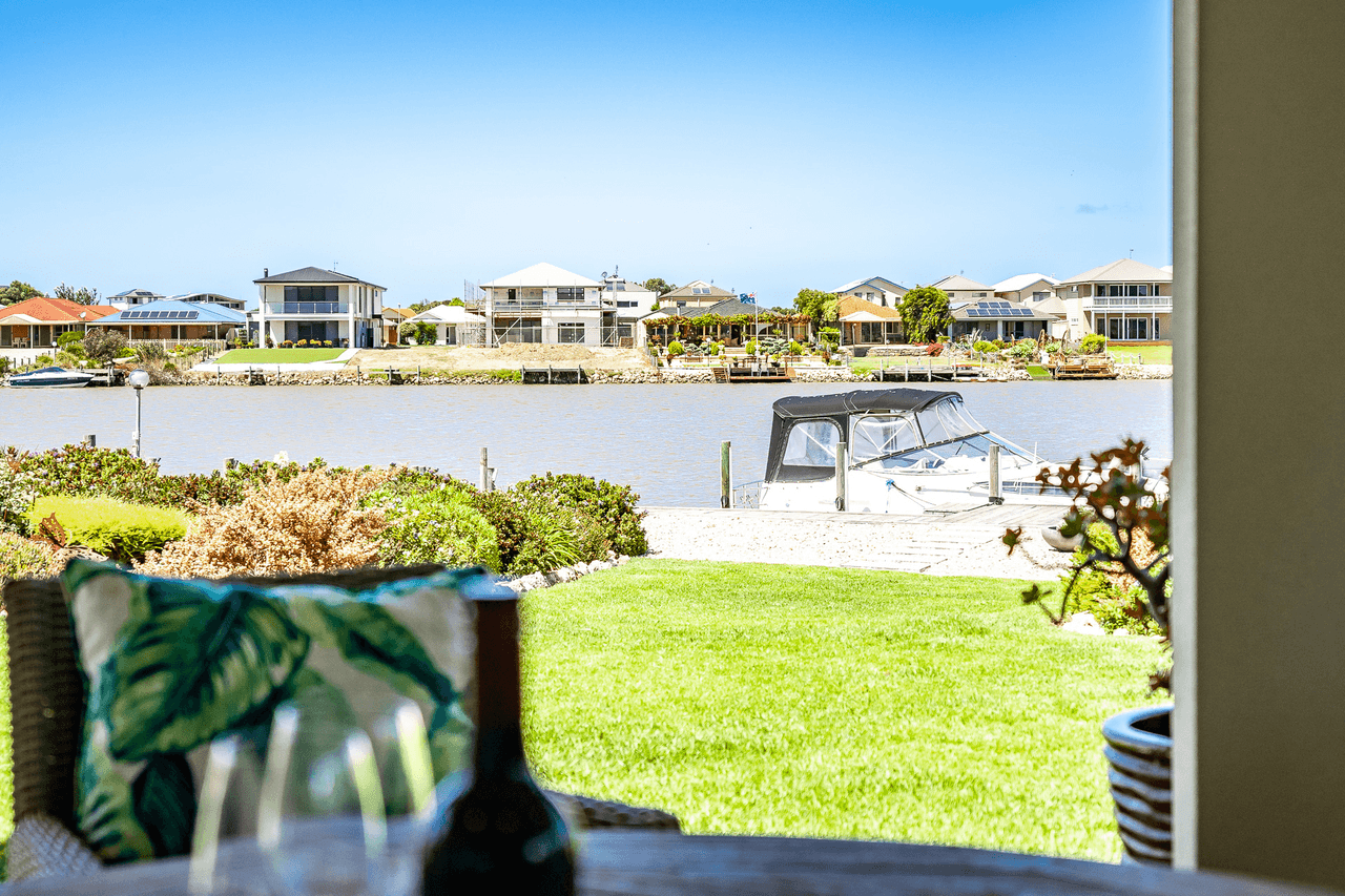 63 Britannia Parade, HINDMARSH ISLAND, SA 5214