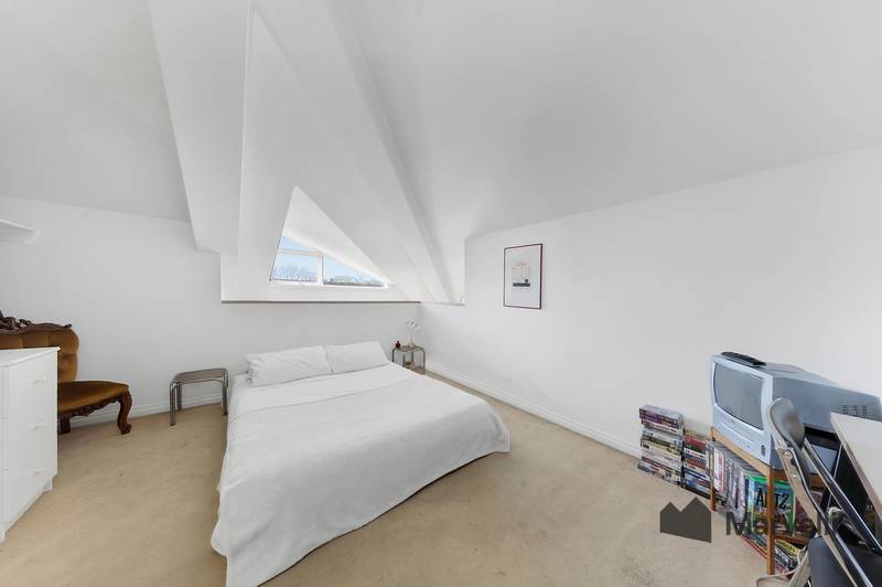 1/249 Drummond Street, Carlton, Victoria 3053