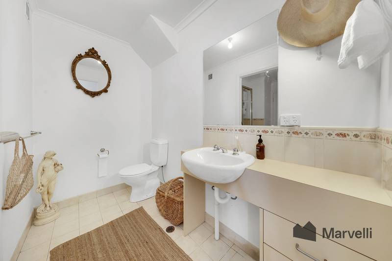 1/249 Drummond Street, Carlton, Victoria 3053