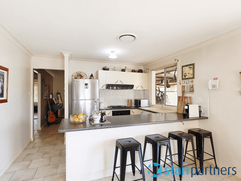 18 Gilgandra Road, HOXTON PARK, NSW 2171